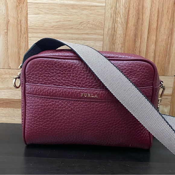 FURLA Avril BAPWAVR Burgundy Wine Pebbled Leather Guitar Strap Crossbody Bag - Picture 6 of 16